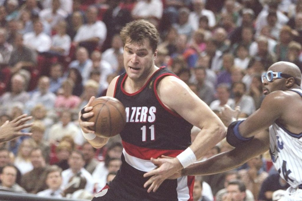 old nba rookie arvydas sabonis getting past 