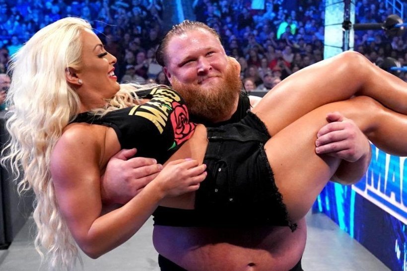 Mandy Rose 