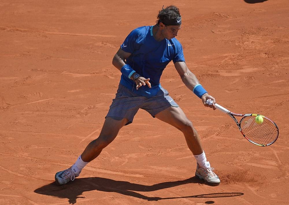 Red clay courts hard to play
