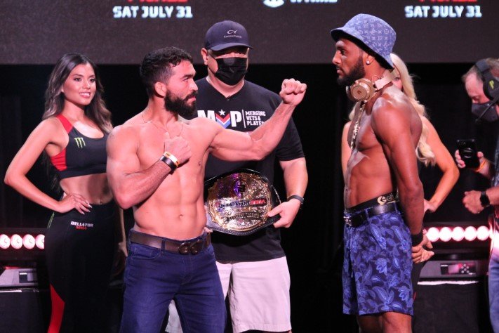 Patricio Pitbull vs AJ McKee Purse