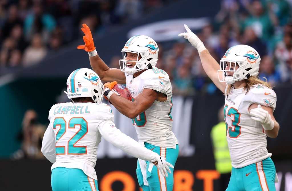 dolphins vs Falcons