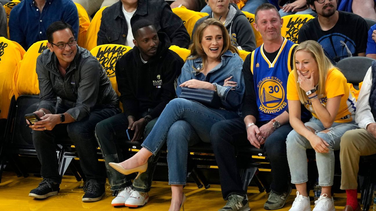 Adele enjoying the game-2