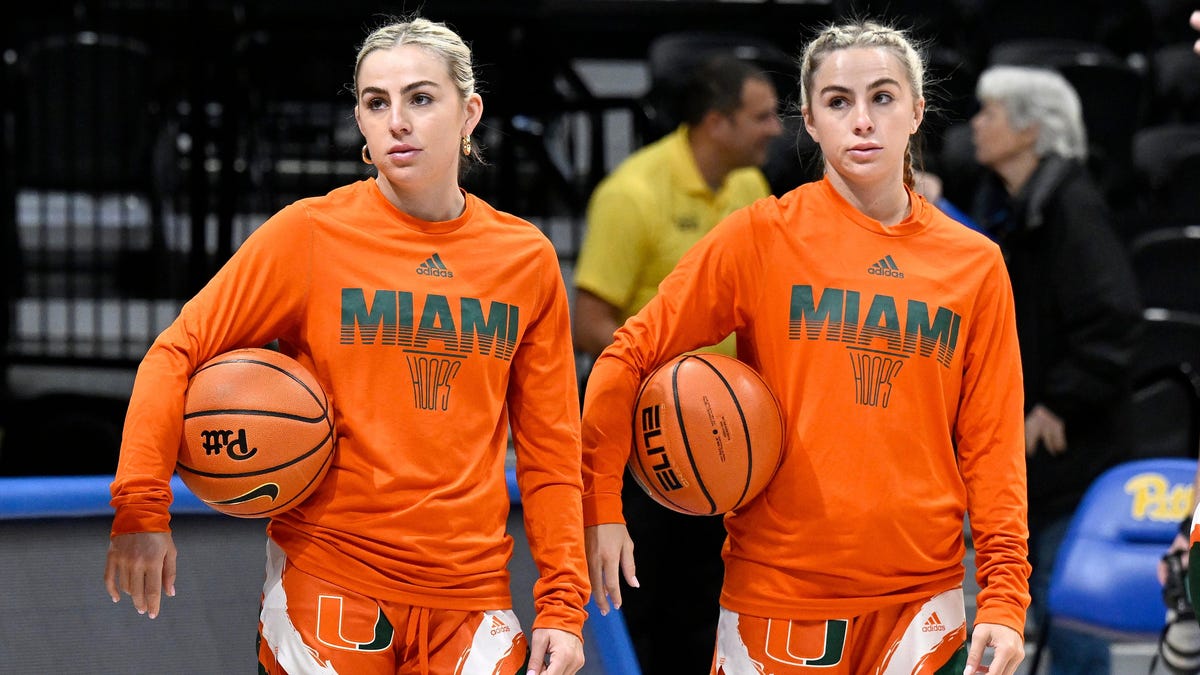 Cavinder twins