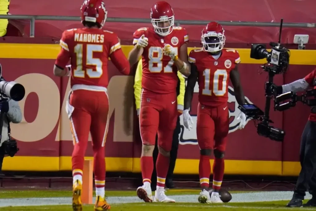 Tyreek Hill
