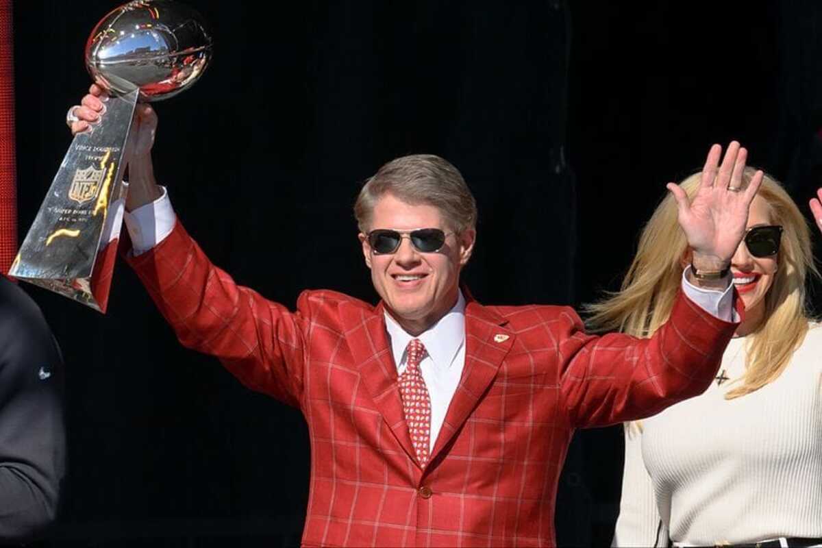 Clark Hunt