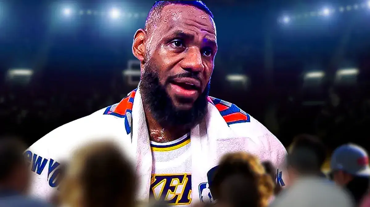 LeBron James in a Knicks towel
