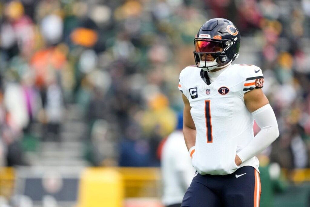Justin Fields