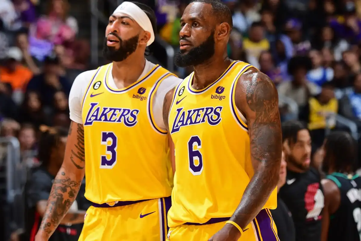 Anthony Davis and LeBron James questionable against the Hawks