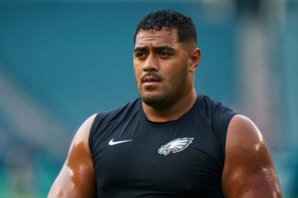 Jordan Mailata
